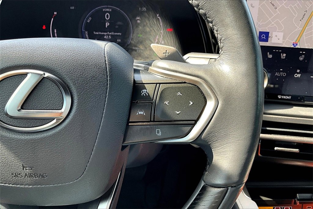 Used 2024 Lexus RX 350 w/ Technology Package image 19