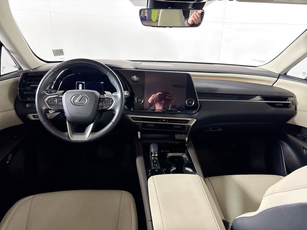 Used 2023 Lexus RX 350 AWD w/ Cold Area Package image 12