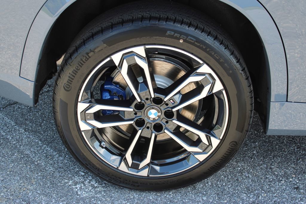 New 2026 BMW X1 M35i w/ Technology Package AWD/4WD image 38