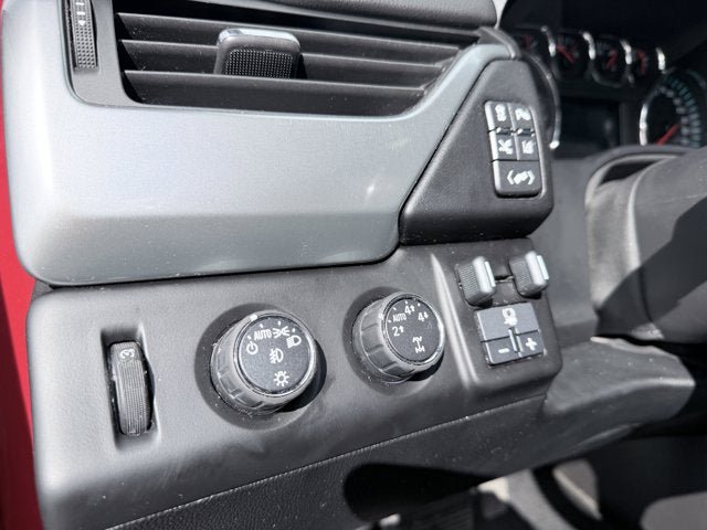 Used 2015 Chevrolet Tahoe LTZ AWD/4WD image 15