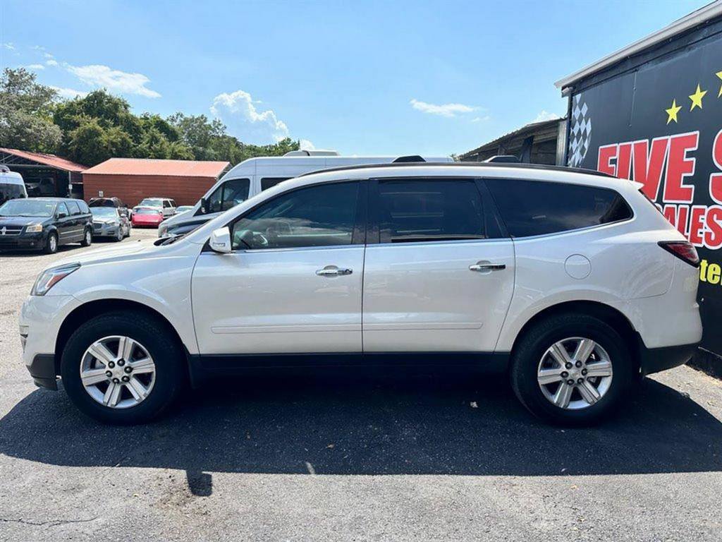 Used 2014 Chevrolet Traverse LT FWD image 4