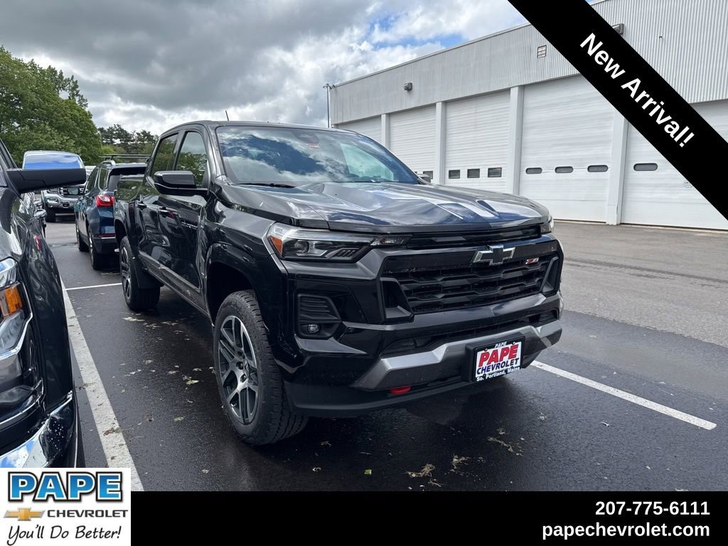 Used 2023 Chevrolet Colorado Z71 w/ Z71 Convenience Package 2 AWD/4WD image 1
