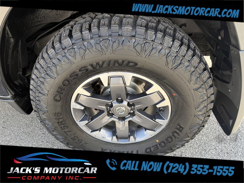 Used 2015 Nissan Xterra PRO-4X w/ Pro-4x Leather Package image 13