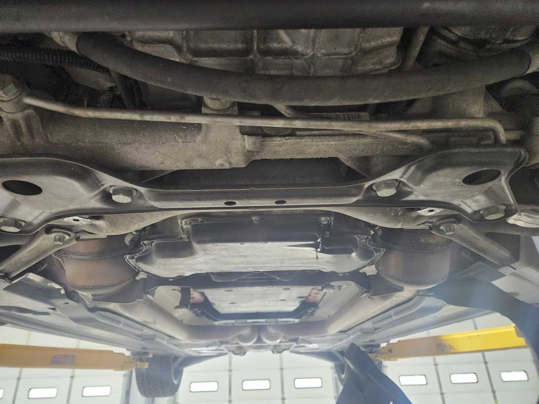 Used 2010 Mercedes-Benz E 350 Coupe image 28