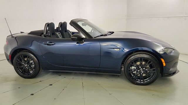 New 2026 MAZDA MX-5 Miata Club w/ Interior Package RWD image 31