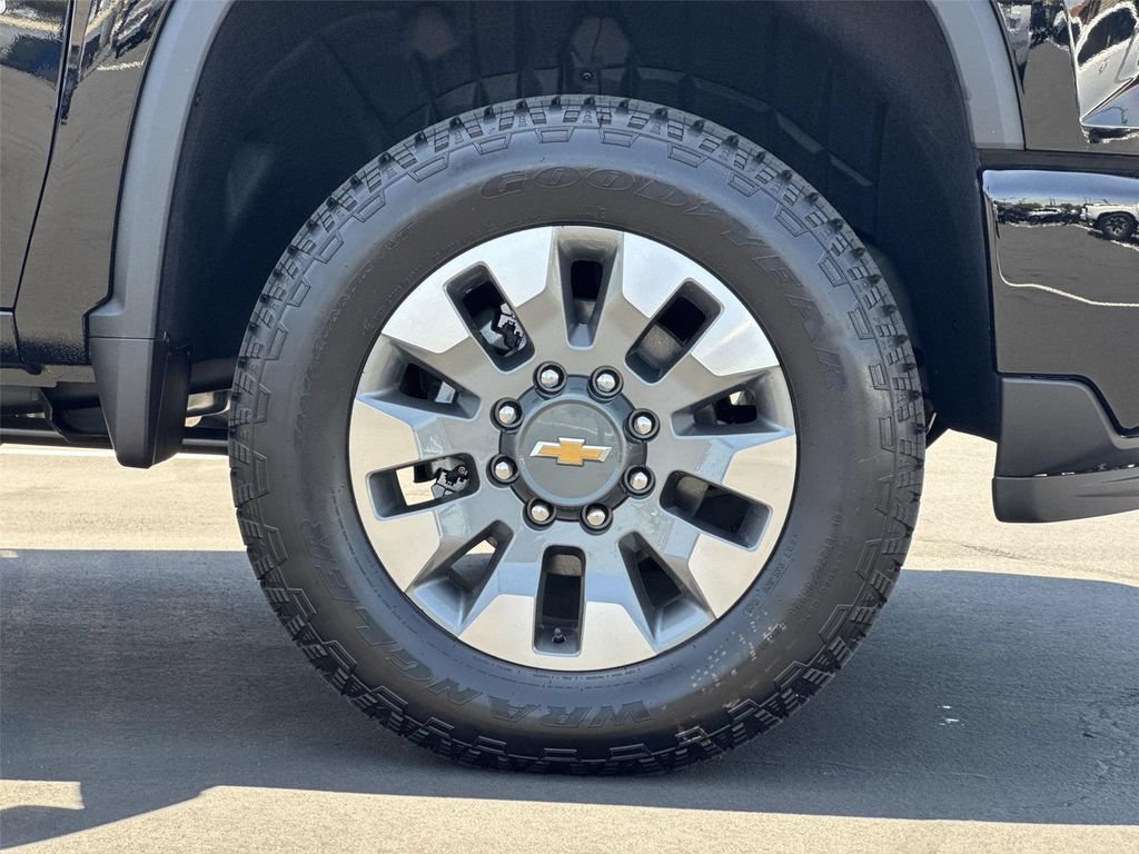 New 2026 Chevrolet Silverado 2500 Custom w/ Custom Value Package AWD/4WD image 34