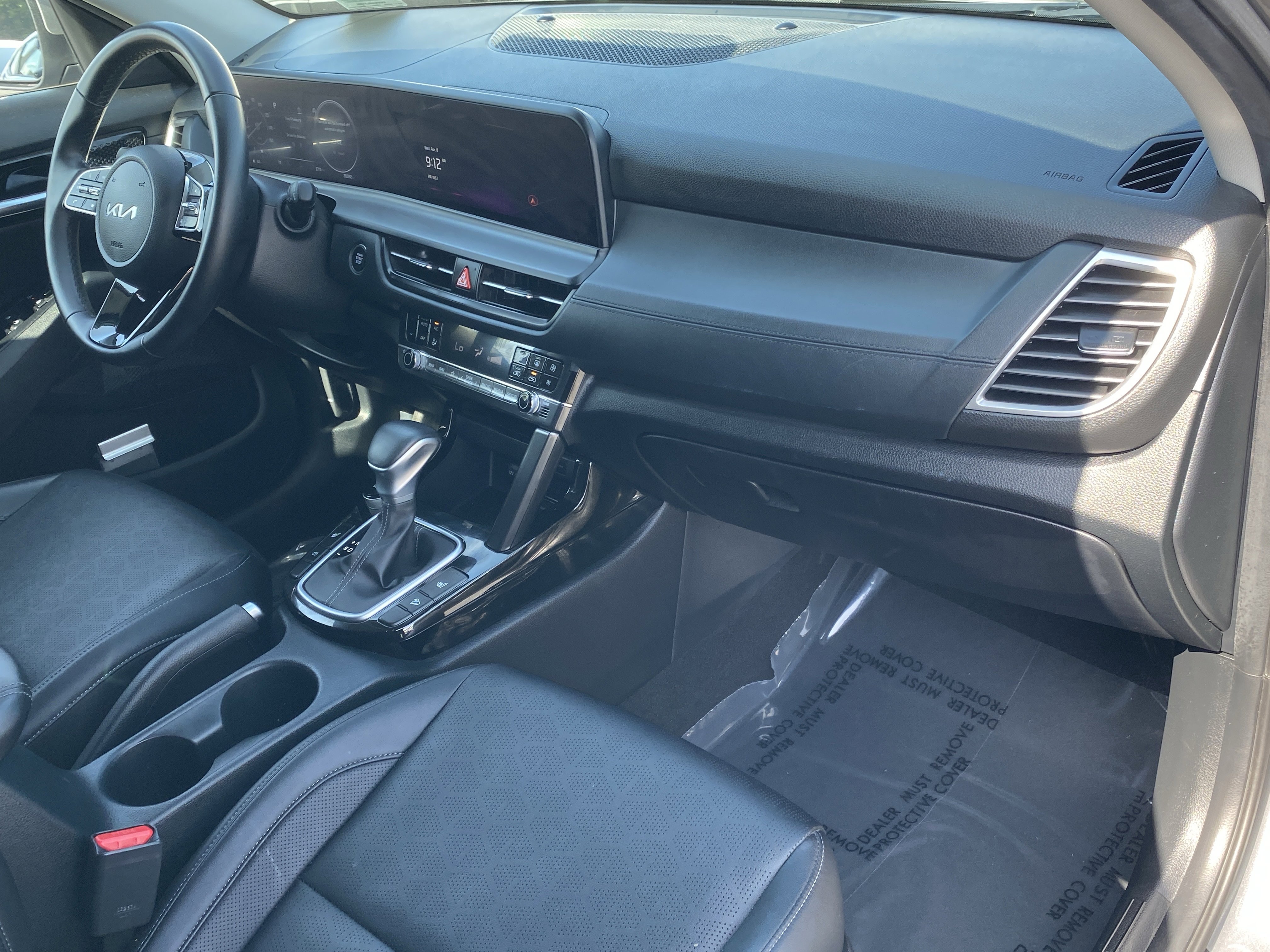 Used 2024 Kia Seltos EX image 10