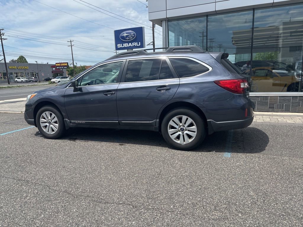 Used 2015 Subaru Outback 2.5i Premium w/ Popular Package #2 AWD/4WD image 8