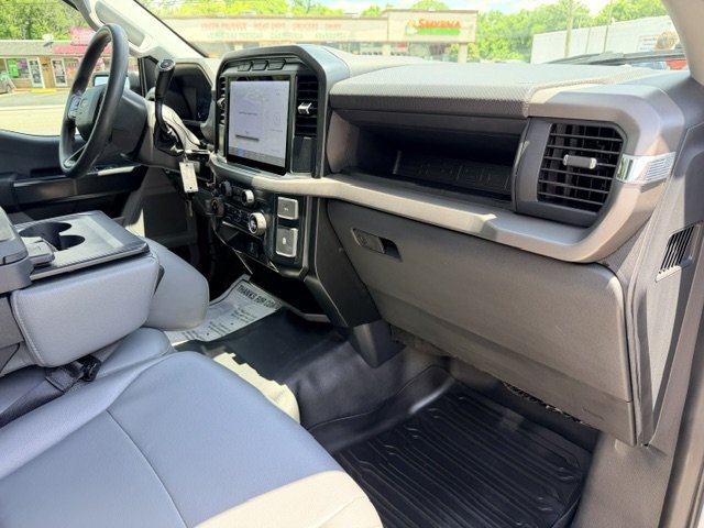Used 2024 Ford F150 XL w/ Equipment Group 103A High AWD/4WD image 19