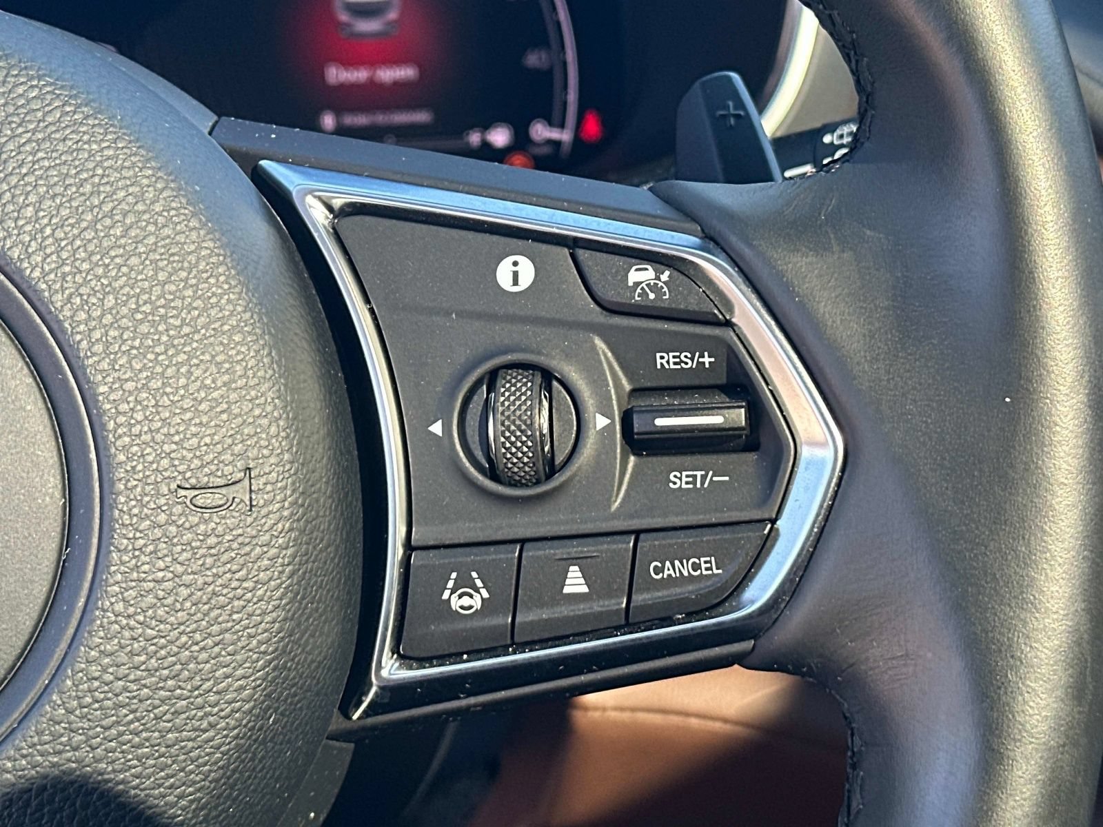 Certified 2024 Acura MDX w/ Technology Package AWD/4WD image 26