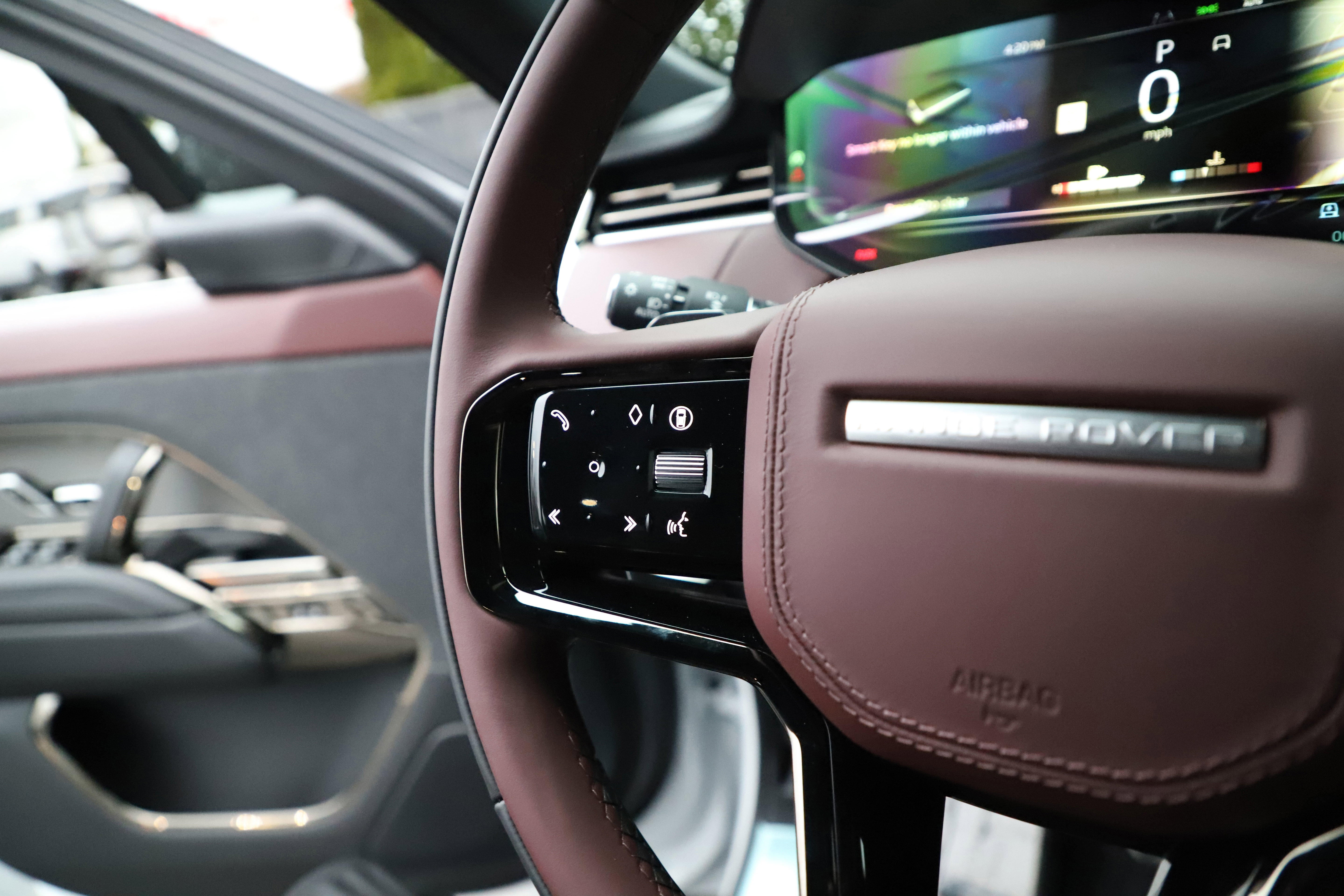 New 2026 Land Rover Range Rover Sport Dynamic SE image 24