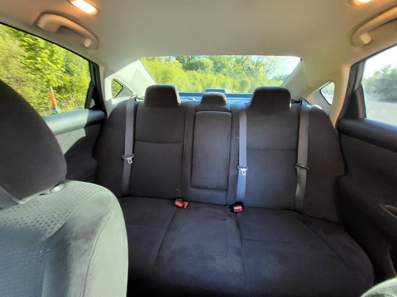 Used 2014 Nissan Altima 2.5 SV FWD image 12