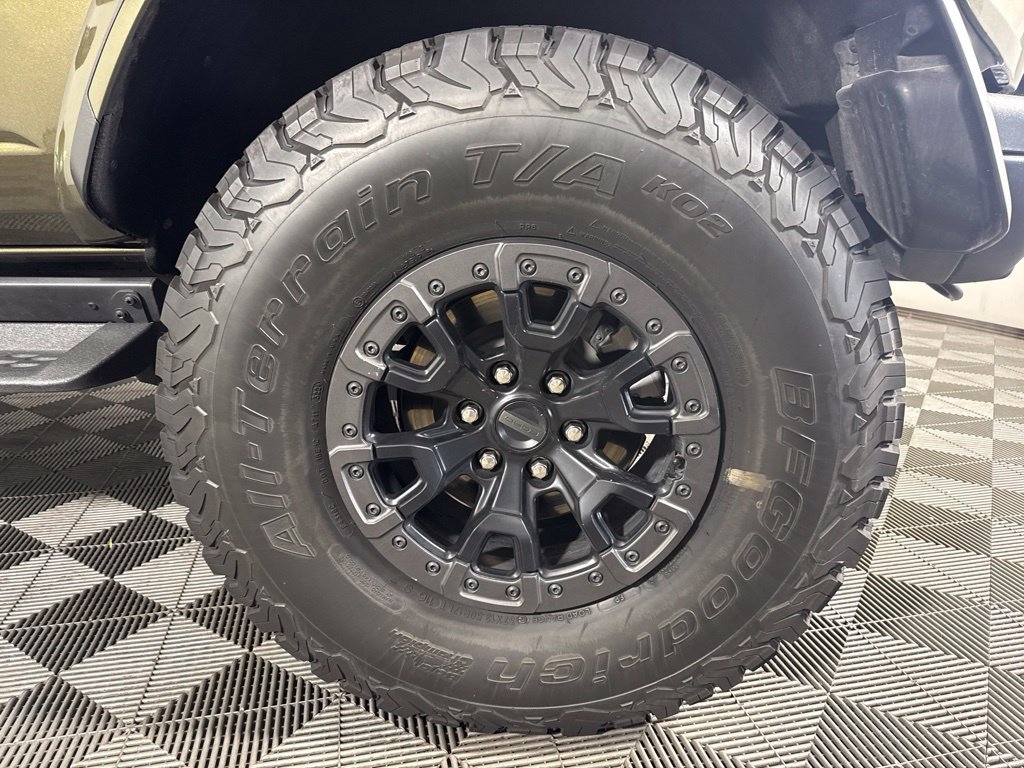 Used 2024 Ford Bronco Raptor w/ Interior Carbon Fiber Pack 6 AWD/4WD image 12