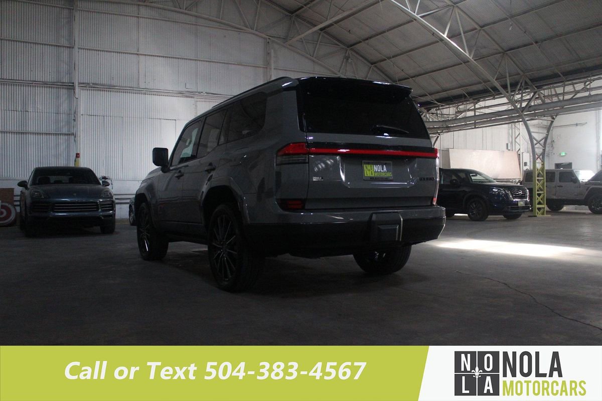 Used 2024 Lexus GX 550 image 14