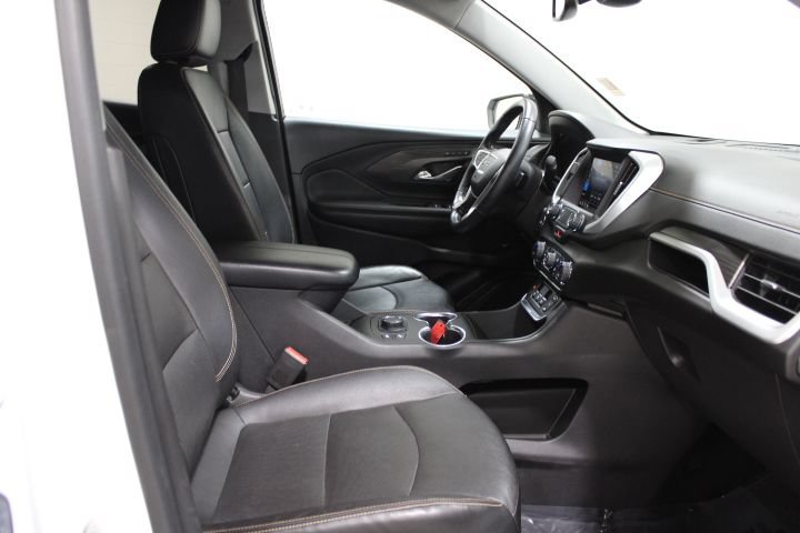 Used 2021 GMC Terrain SLT w/ Elevation Edition AWD/4WD image 26