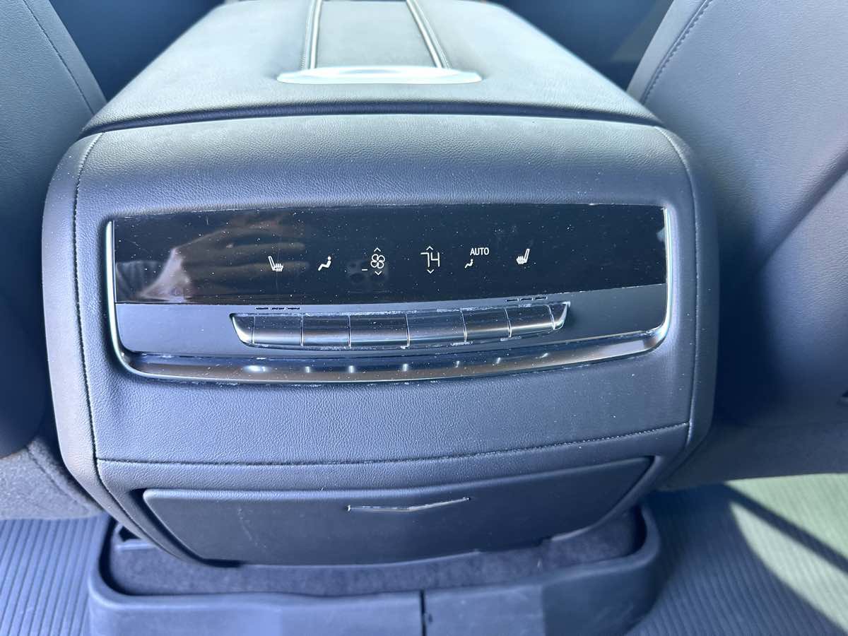 Used 2023 Cadillac Escalade Premium Luxury w/ LPO, Floor Liner Package image 18