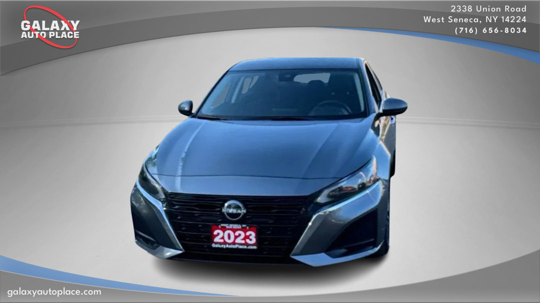 Used 2023 Nissan Altima 2.5 SV image 2