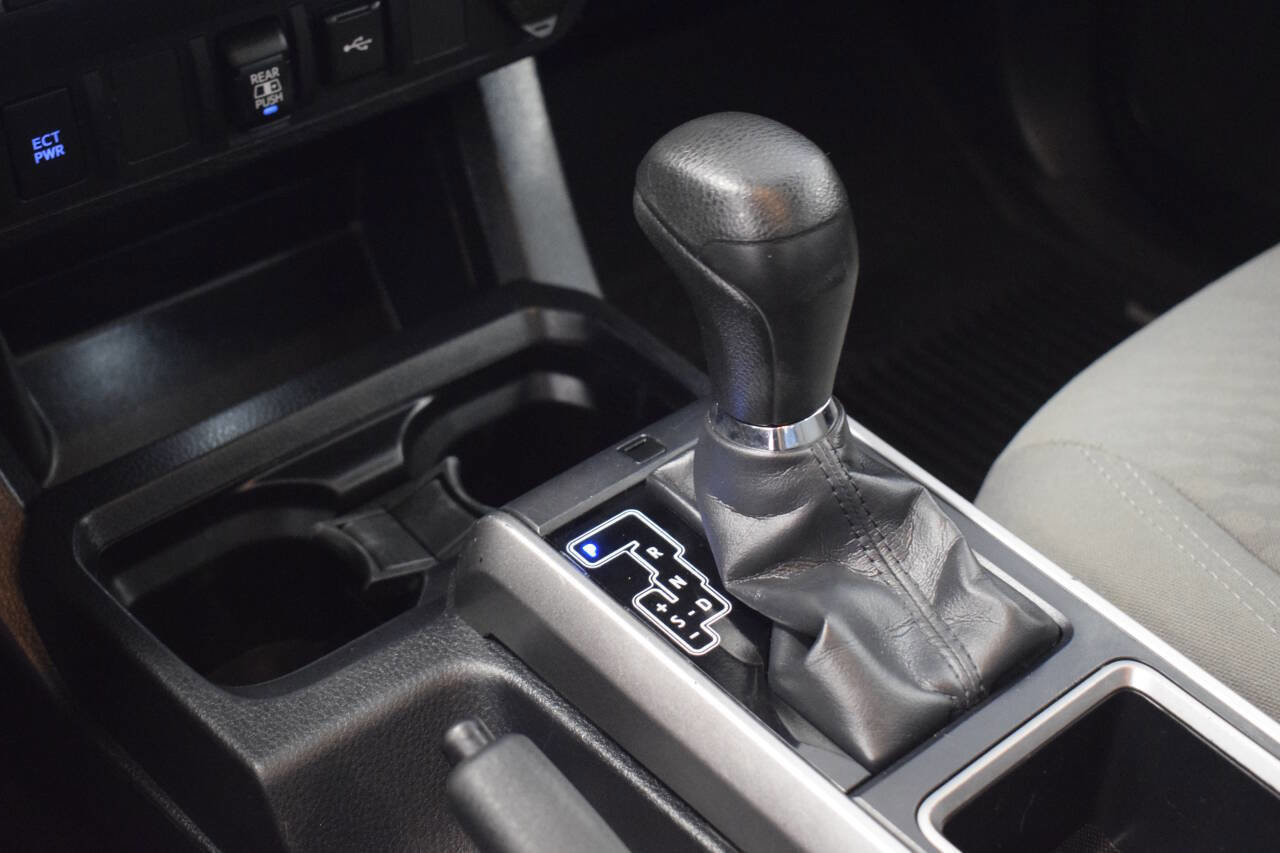 Used 2020 Toyota Tacoma SR5 image 50