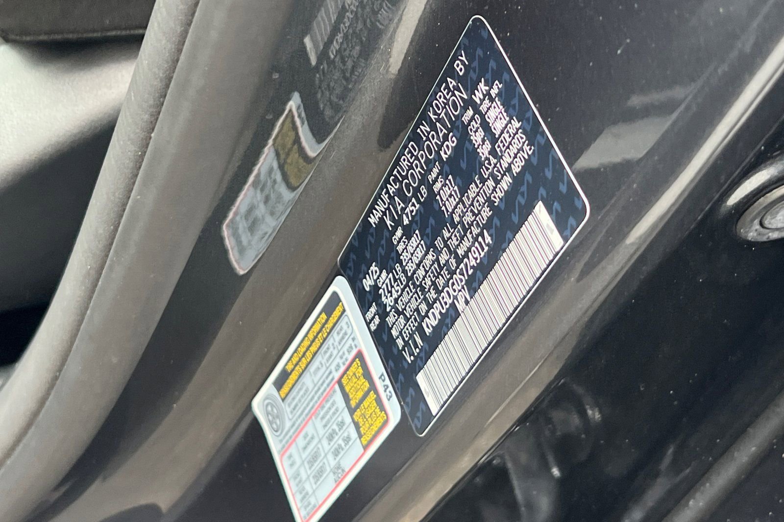 Certified 2025 Kia Sportage LX image 33