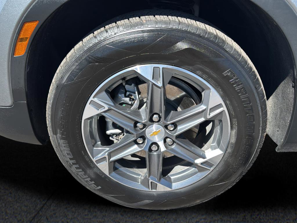 Used 2025 Chevrolet Blazer LT image 21