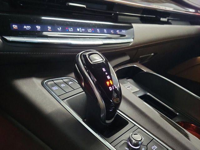 Certified 2021 Cadillac Escalade Premium Luxury RWD image 30