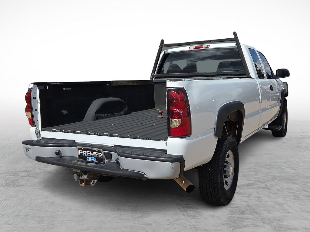 Used 2006 Chevrolet Silverado 2500 W/T RWD image 10