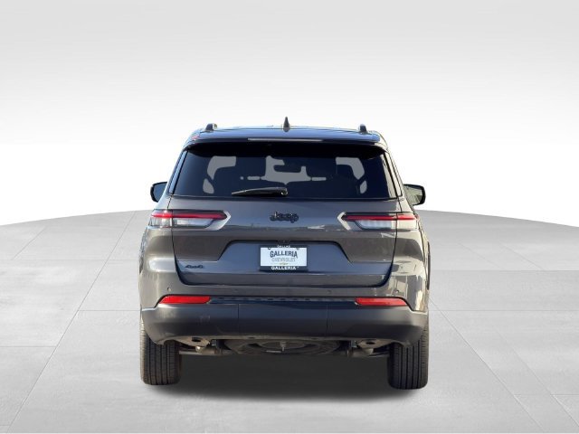 Used 2025 Jeep Grand Cherokee L Altitude AWD/4WD image 9