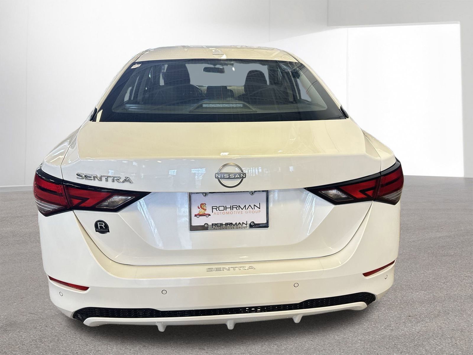 Used 2025 Nissan Sentra SV image 32