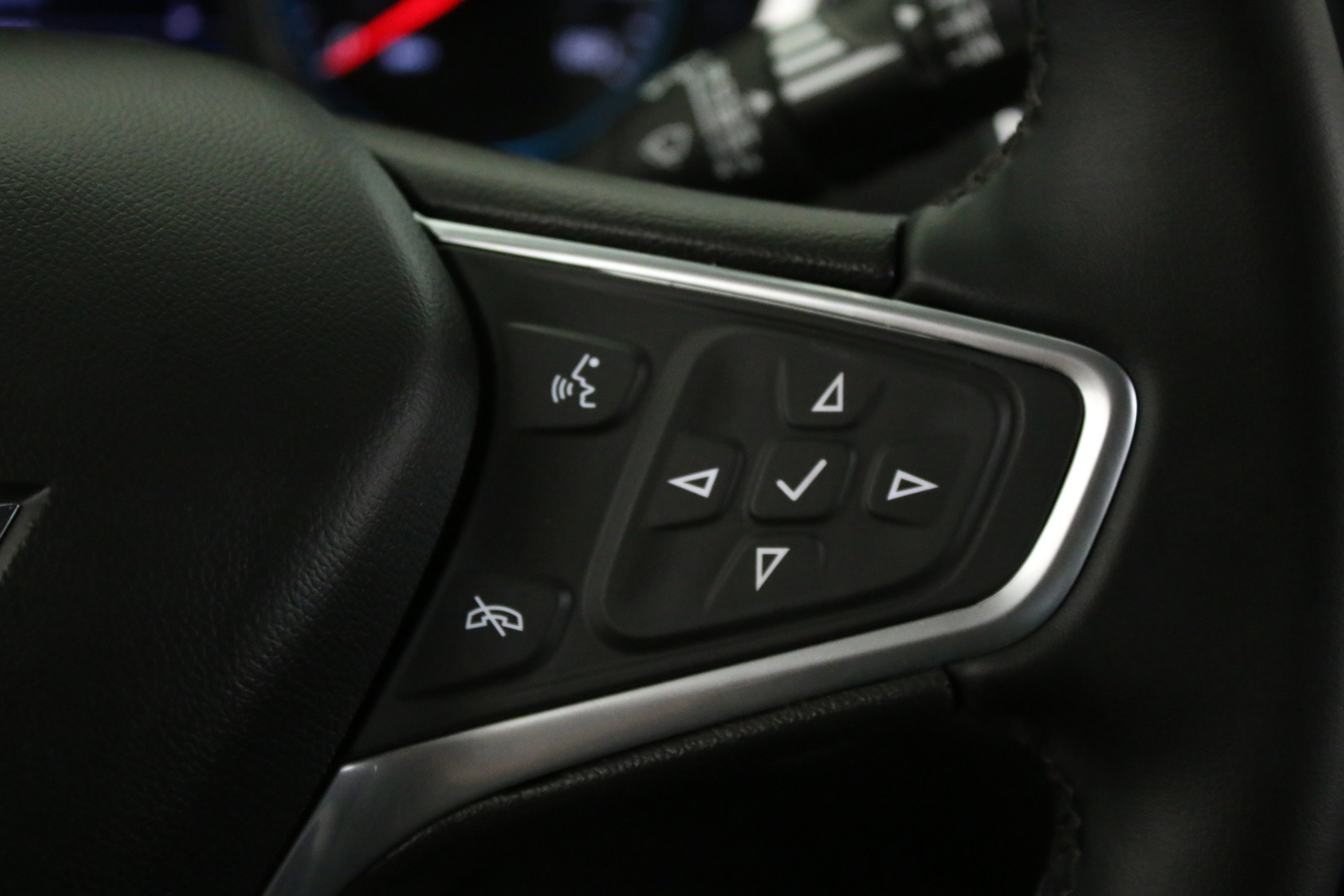 Used 2023 Chevrolet Equinox LT FWD image 15