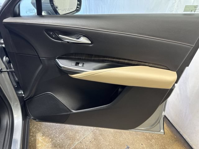 Certified 2025 Cadillac XT4 Premium Luxury FWD image 27