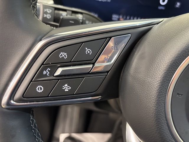 Used 2025 Buick Enclave Preferred image 29