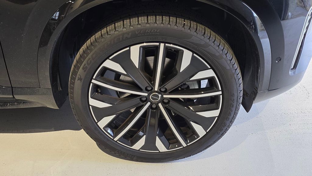 New 2026 Volvo XC90 B6 Ultra w/ Protection Package AWD/4WD image 10
