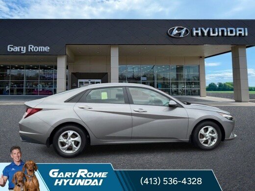 Certified 2023 Hyundai Elantra SE FWD image 9