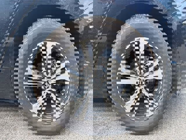 Used 2020 Nissan Sentra SV FWD image 26