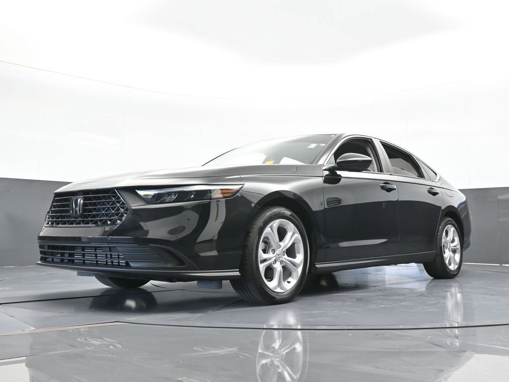 Used 2024 Honda Accord LX image 47