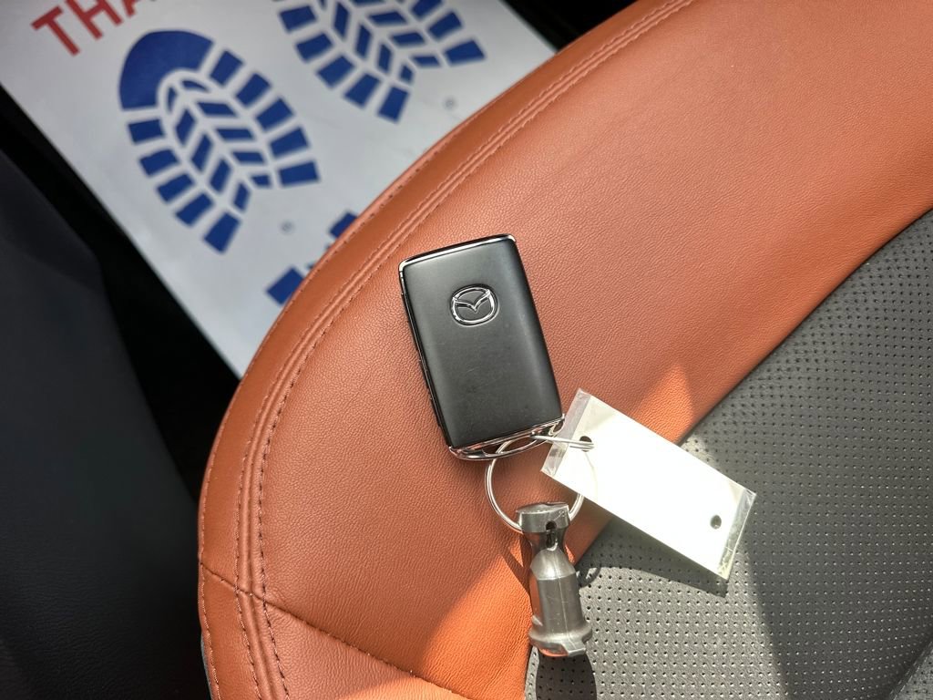 Used 2024 MAZDA CX-5 Carbon Edition image 28