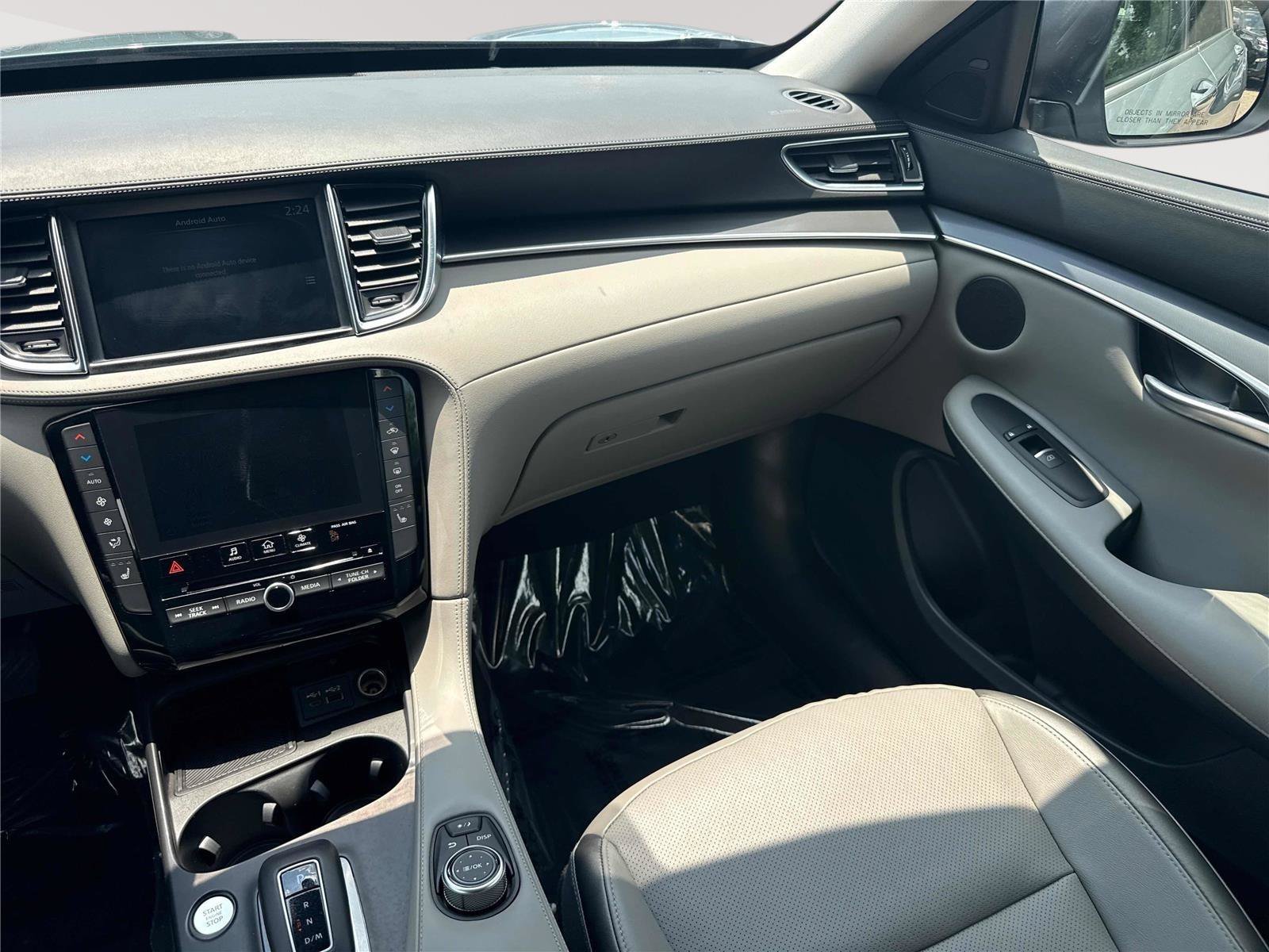 Certified 2025 INFINITI QX50 Luxe AWD/4WD image 15