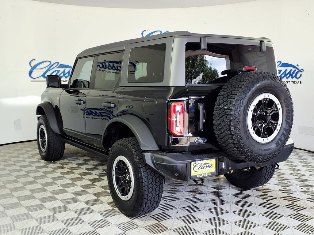 Used 2023 Ford Bronco Badlands w/ Sasquatch Package AWD/4WD image 2