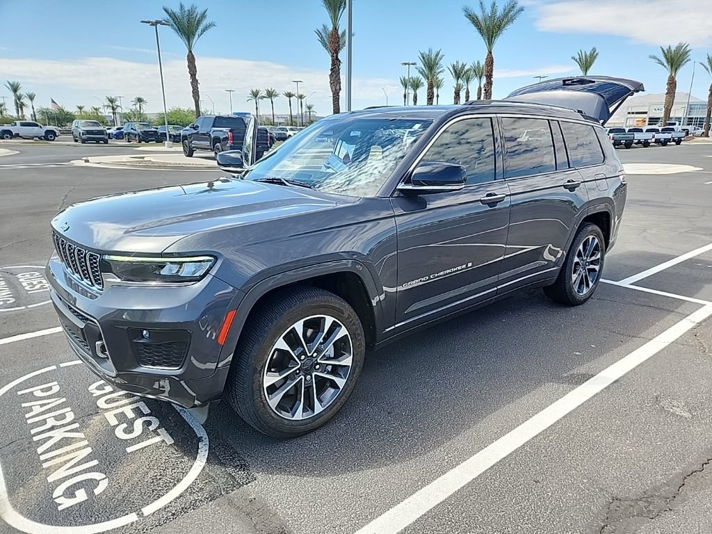 Used 2022 Jeep Grand Cherokee L Overland AWD/4WD image 3