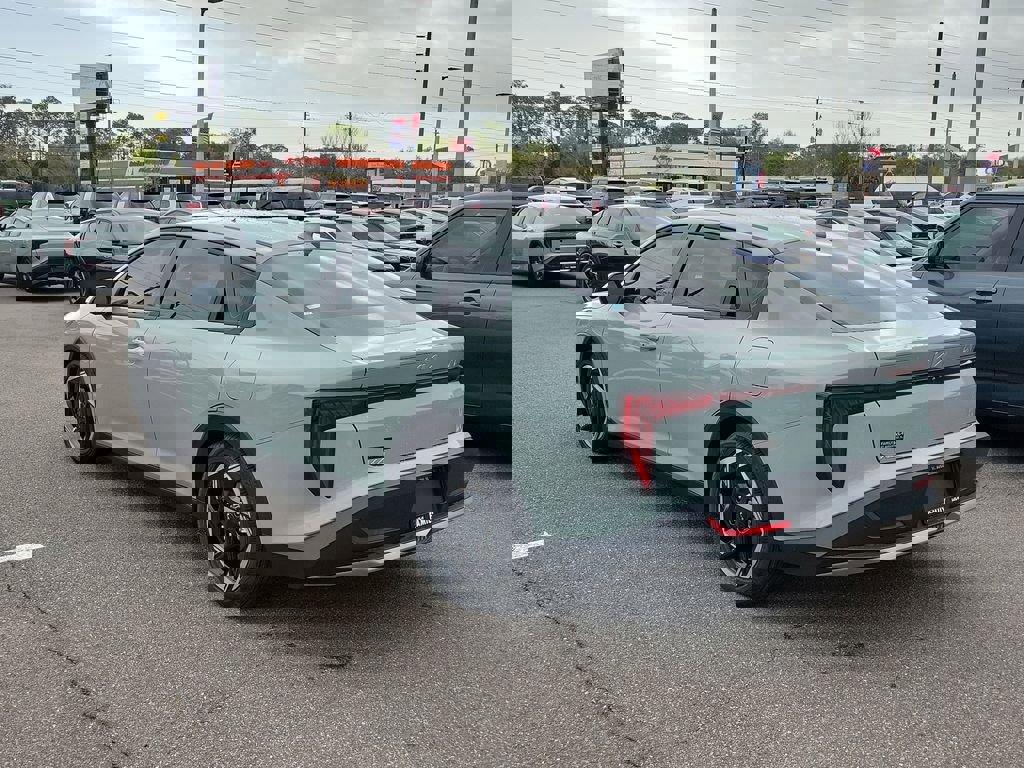 New 2026 Kia K4 EX image 4