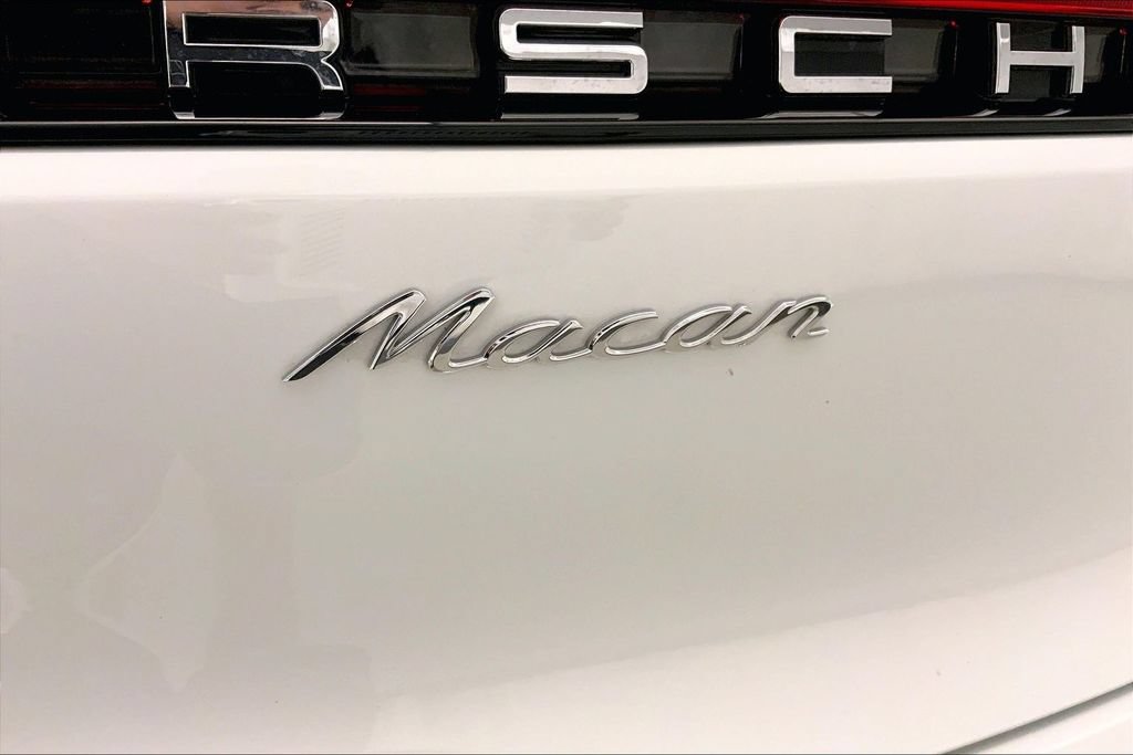 Used 2023 Porsche Macan AWD/4WD image 7