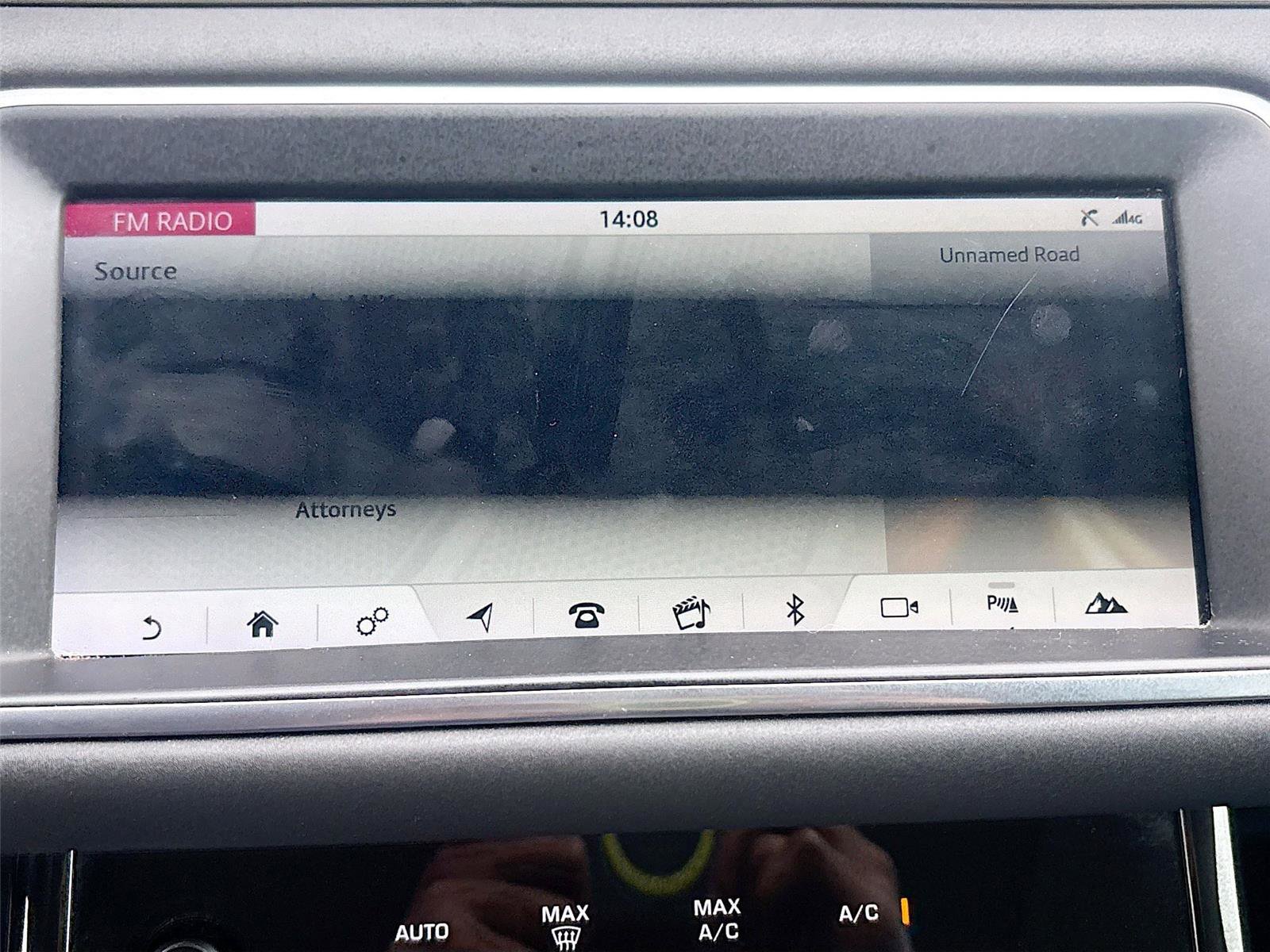 Used 2020 Land Rover Range Rover Evoque S image 15