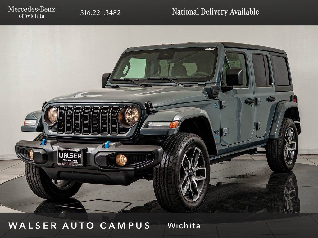 Used 2024 Jeep Wrangler Unlimited image 1