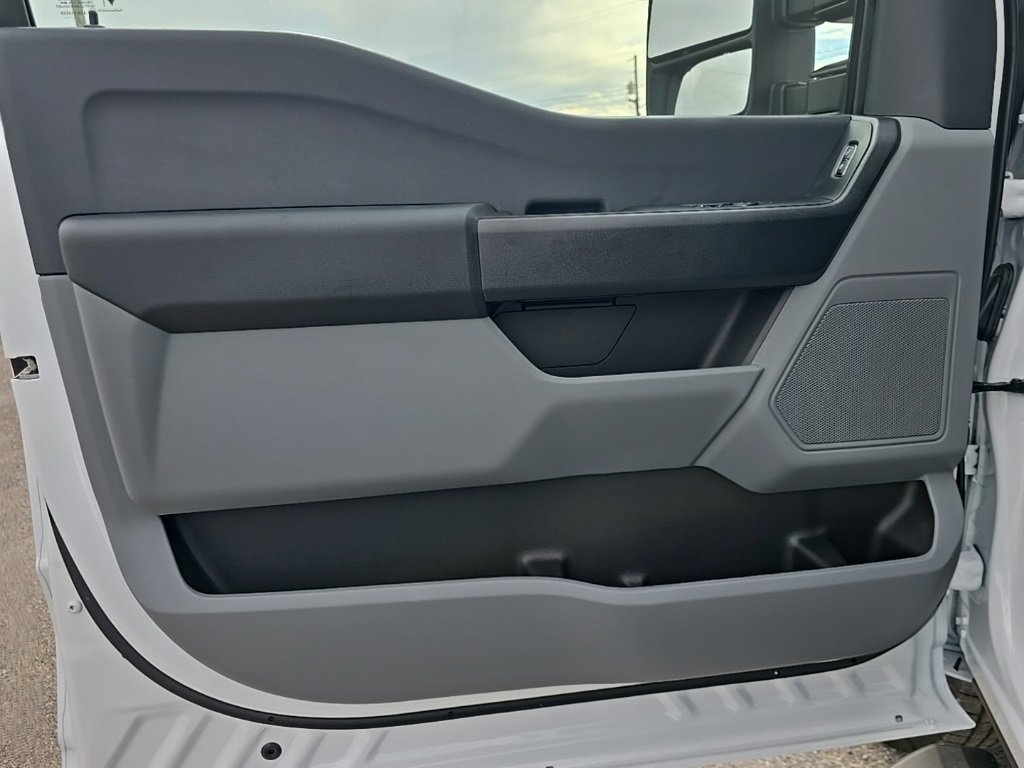 New 2026 Ford F250 XL image 16