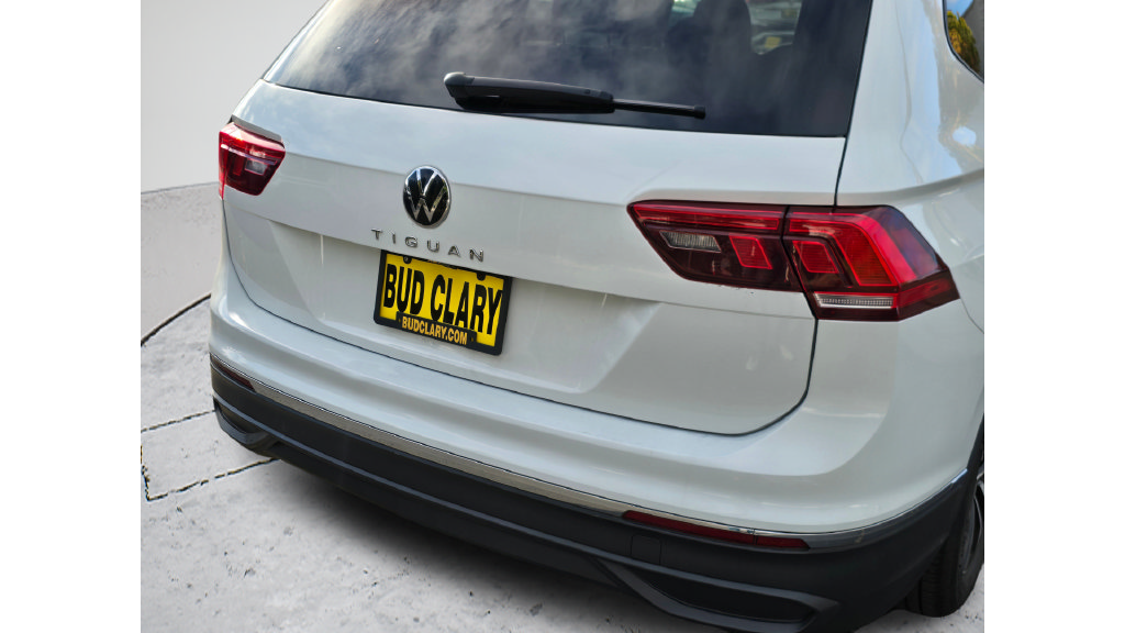 Used 2023 Volkswagen Tiguan S w/ Driver Assistance Package FWD image 35