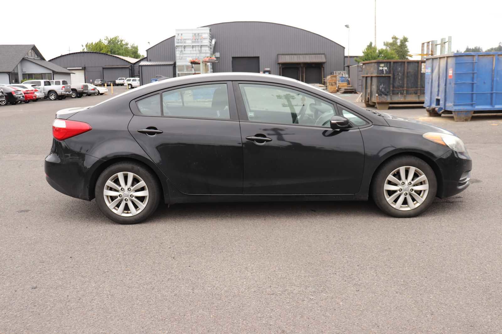 Used 2016 Kia Forte LX w/ LX Popular Plus Package FWD image 4