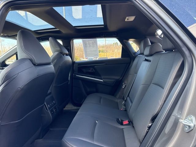 Used 2025 Toyota bZ4X AWD w/ Weather Package image 27