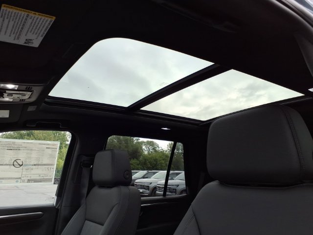 New 2027 Chevrolet Tahoe LT w/ Comfort Package AWD/4WD image 8