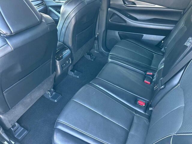 Used 2023 INFINITI QX60 Luxe w/ Cargo Package FWD image 14