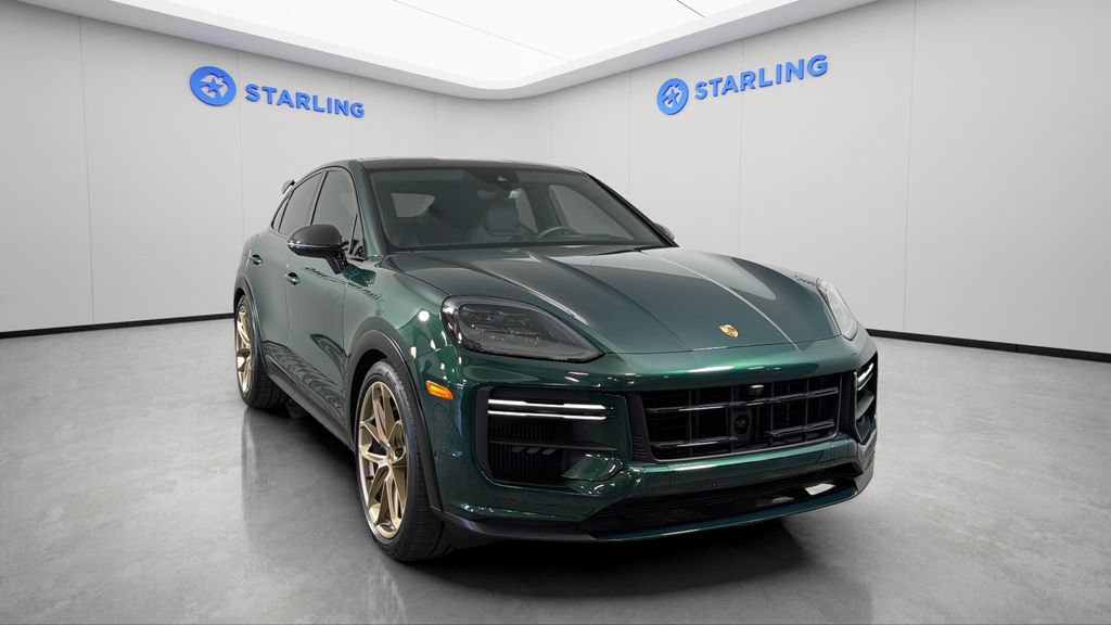 Used 2025 Porsche Cayenne Turbo GT AWD/4WD image 15